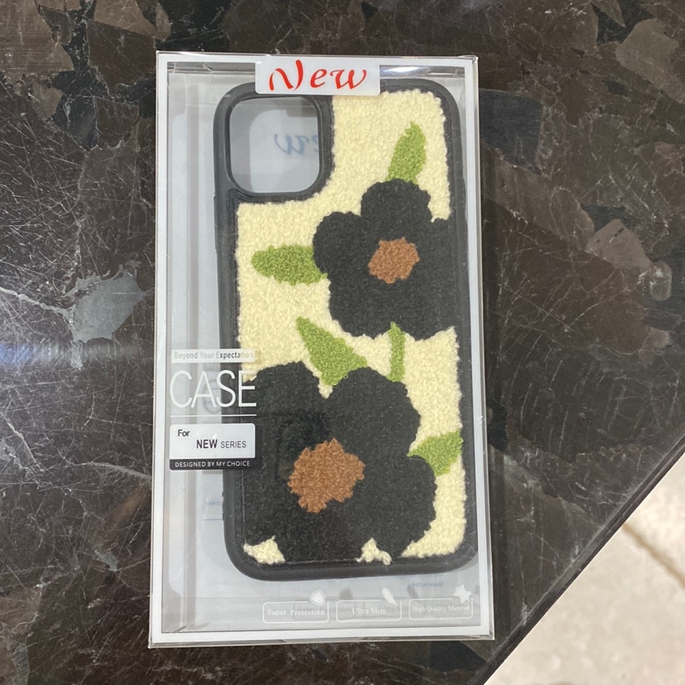Sherpa flower phone case iPhone 11 Pro MAX